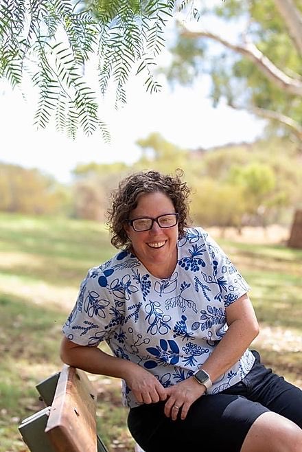 cynth_mahons's tweet image. Join @GlobalPeopleLou &amp;amp; I tomorrow (wed) from 1-2pm (AEST) when we chat to the fabulous @DigbyDonna from Alice Springs for our free weekly Well-being Wednesday webinar. To register please go to: zoom.us/webinar/regist… All welcome :) #agchatoz