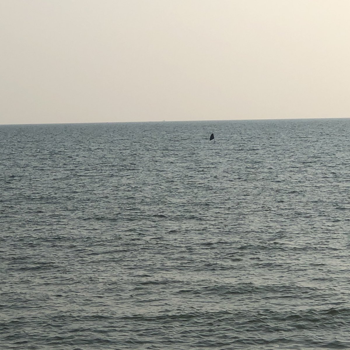 ทะเลที่ไม่มีผู้คน