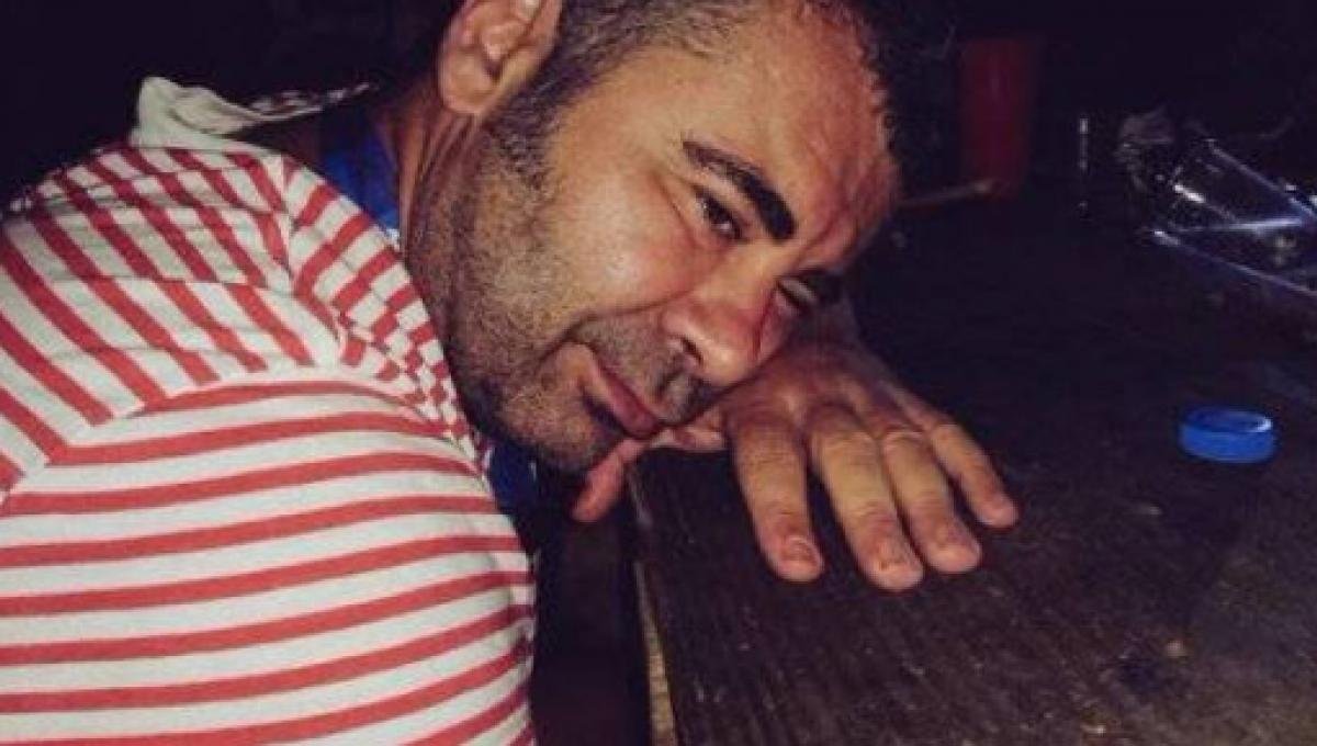 lapesteroja2020's tweet photo. @jjaviervazquez Gracias Pedro!! sola y borracha!!! https://t.co/dmGpU9Zpgy