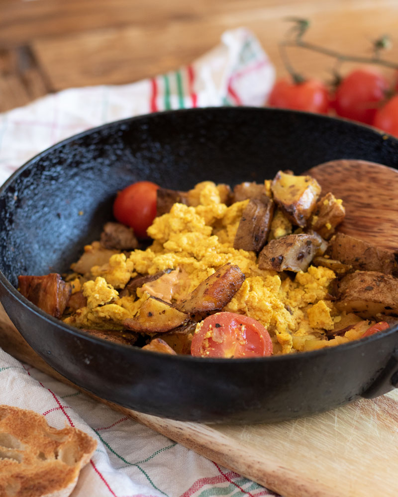 energisethrive's tweet photo. It's Stop Food Waste Day tomorrow and we're loving this Spicy Breakfast Hash Scramble using up leftover potatoes! #ontheblog 😋
https://t.co/ylheXI0EI5
#stopfoodwaste #veganscramble #veganbreakfast #plantbasedbreakfast #glutenfreevegan #veganfood #veganproteinsource #vegan https://t.co/5WLrOpFcVG