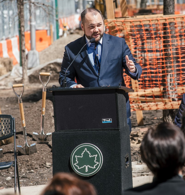 HudsonSquareNYC's tweet photo. Happy Birthday @NYCSpeakerCoJo! Here's a shot of Corey speaking at the groundbreaking for Spring Street Park on April 18, 2017! #Groundbreaking #Happy Birthday #NYC #CityCouncil #HudsonSquare #SpringStreetPark https://t.co/dI2UdxepAO
