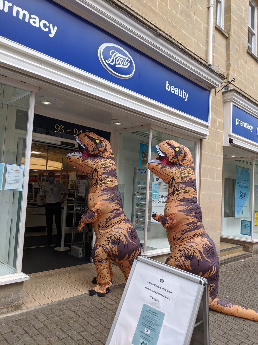 spot_rex's tweet photo. Thank you key workers @BootsUK pharmacy. πππ π¦π¦
#SpotTheRex #thankyoukeyworkers #pharmacists #PharmacistsOnTheFrontline #Boots #BootsTruro #Truro #Cormwall #clappingforkeyworkers #smile #laugh #thanks #dinosaurios #happy https://t.co/bt20tyniBE