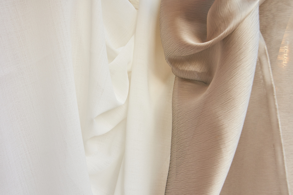 Passerini_com's tweet photo. Beautiful sheers have been selected for our upcoming project in #palmbeachgardens #alton property. The elegance of our #Rubelli collections never stops creating timeless beauty to our #interiors.

#Interiordesign #Windowtreatments #LuxuryInteriors #PalmBeach #WorthAvenue #jupiter https://t.co/XreEi6zbMn