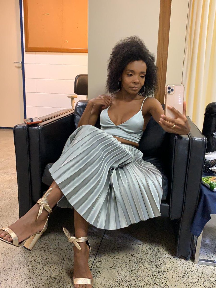 thelminha's tweet photo. Thelma Regina já está pronta pro Rede BBB! Já já ela entra 🧡 #RedeBBB https://t.co/7woHzleVg5