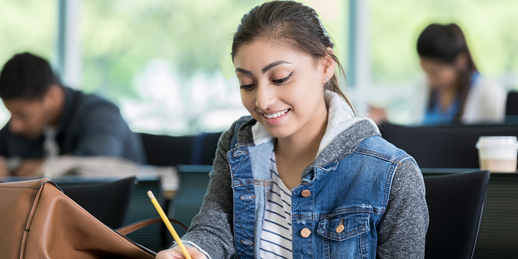 WESAdvisor's tweet image. Learn about the Adopt an International Student initiative, launched by @stevenmentor_. #Intlstudents who need financial assistance or someone to talk to can sign up to be matched with a U.S. host amid the #COVID19 pandemic: 
bit.ly/34ZK3AR
#IntlEdNow