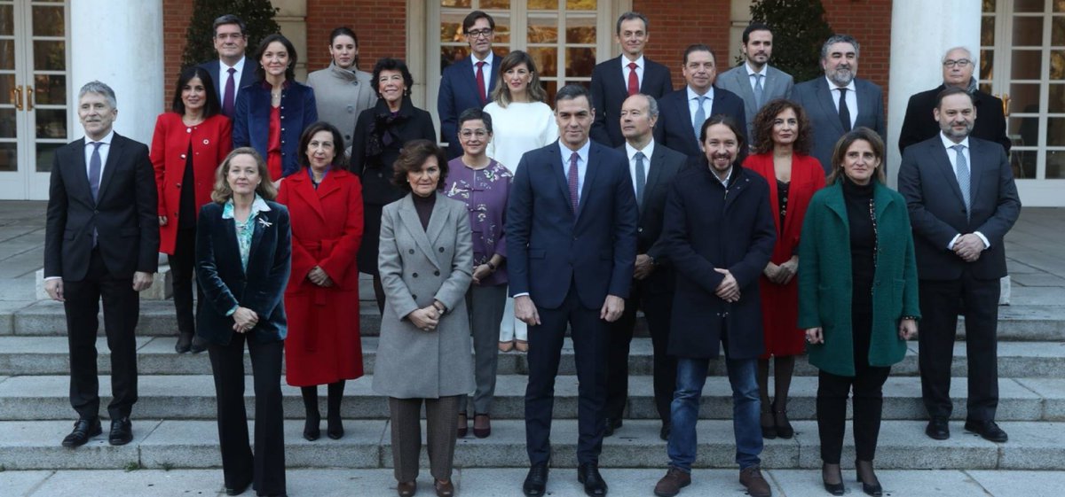 DeRabugo's tweet photo. @eldiarioes #teambulo https://t.co/IfX4LhOB69