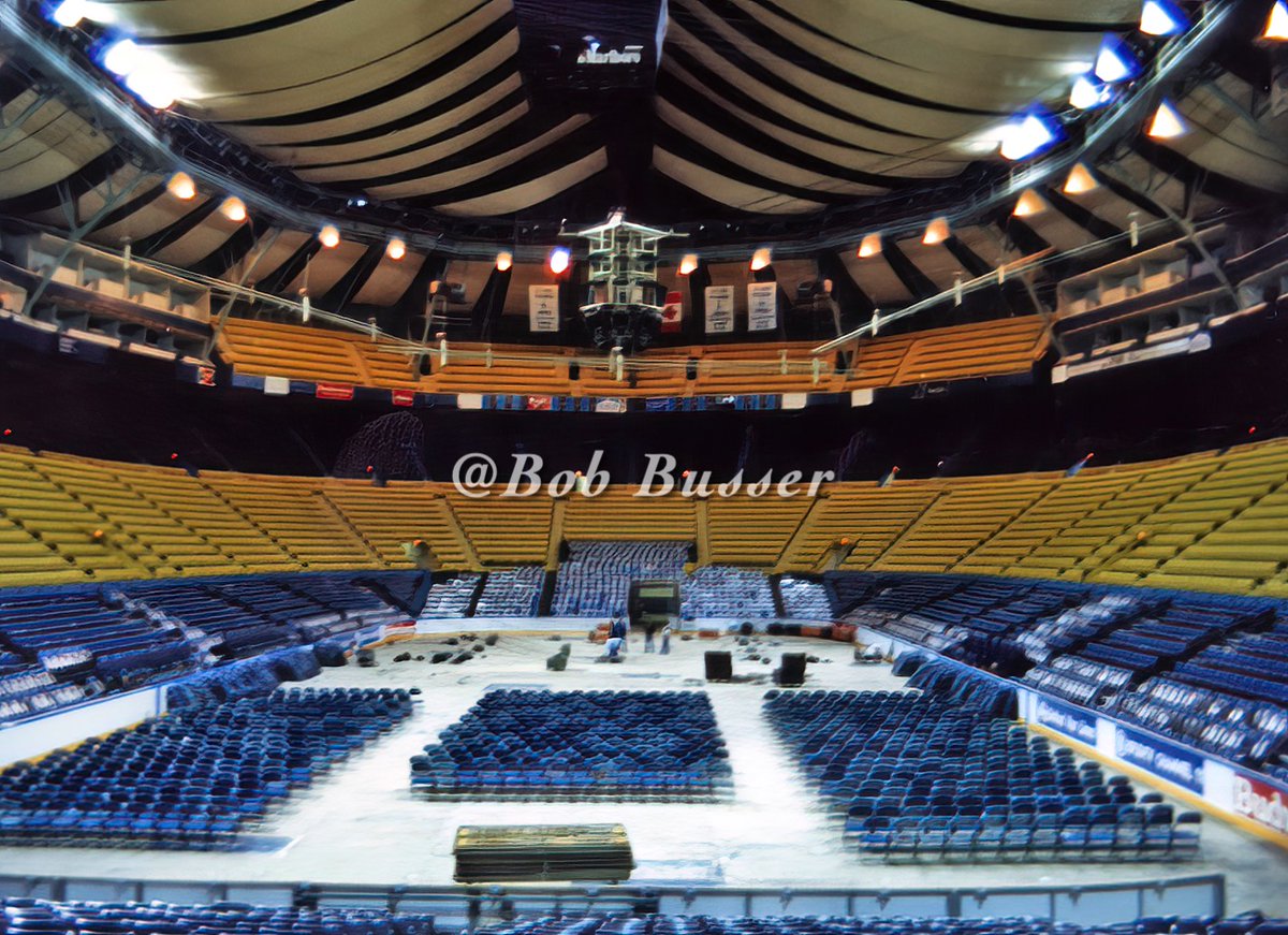 Bob Busser on X: St. Louis Arena (Checkerdome). Longtime home for the @NHL  @StLouisBlues and part time home for the @NBA @ATLHawks . Hawks played most  games at the now razed Kiel