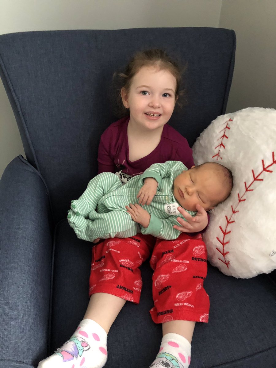 Brianna Hand tweet media