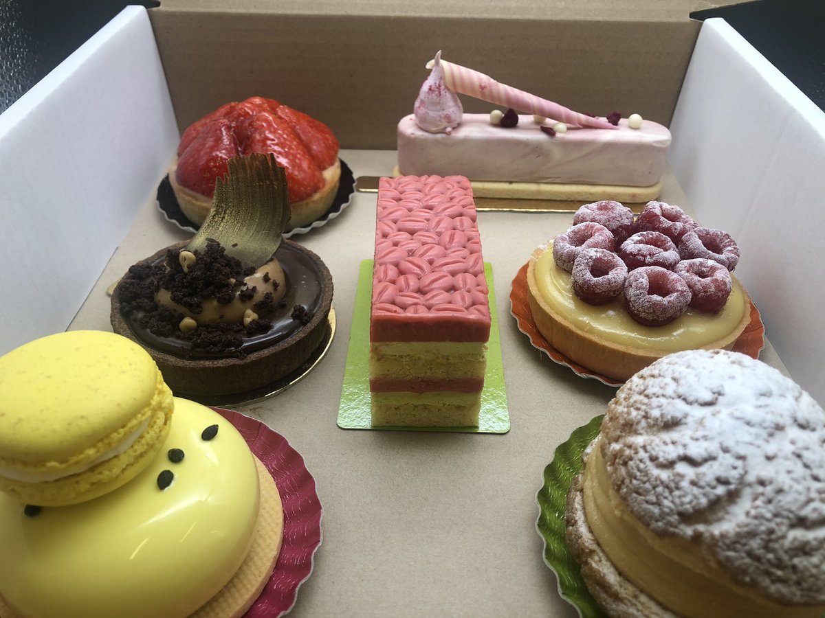 LePatissier1's tweet image. Summer collection draft 1... 
1) strawberry tart, creme pat
2) raspberry and white choc cheesecake
3) salted caramel single origin chocolate tart 
4) strawberry and pistachio opera
5) lemon and raspberry tart
6) mango and passion fruit dome
7) Praline Paris Brest
#shoplocal