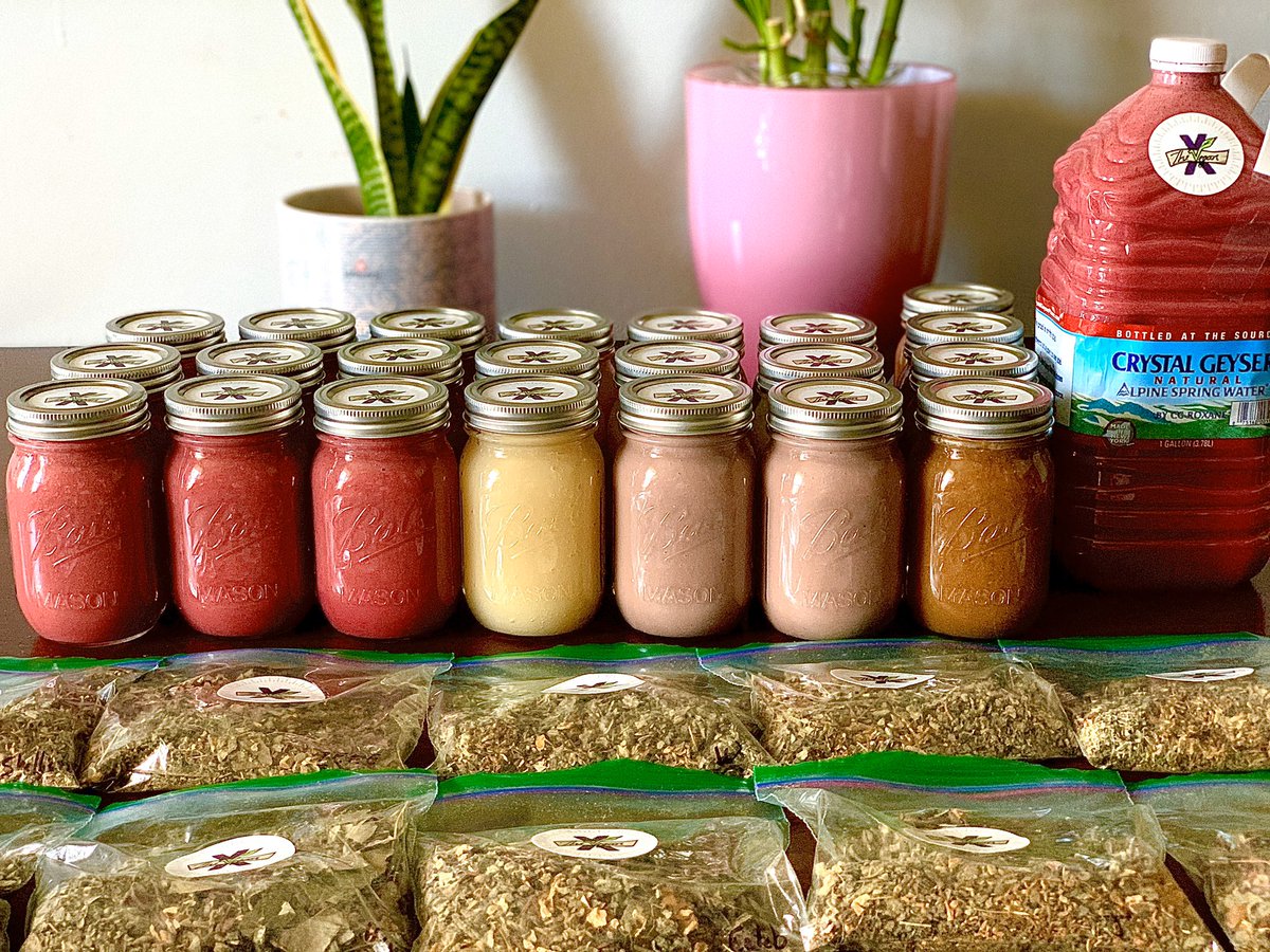 xthevegan's tweet photo. ⚡️We got flavors too ⚡️
🌱Tamarind-ginger, grape-lime,sea Moss, Alkaline tea blends *Chamomile, Red Clover, Sarsaparilla, burdock... etc🌱
❗️#GlorytoGod #Godfood #alkaline , #xthevegan #seamoss #smoothies , #detox #drsebi #electricfood https://t.co/dB6BUBZmeL