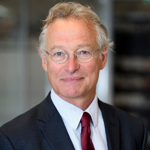 Mooi dat <a href="/marlies_vries/">marlies de vries</a> en Chris Fonteijn, naar aanleiding van het rapport van de Commissie toekomst accountancysector, per 1 mei als kwartiermakers aan de slag gaan.