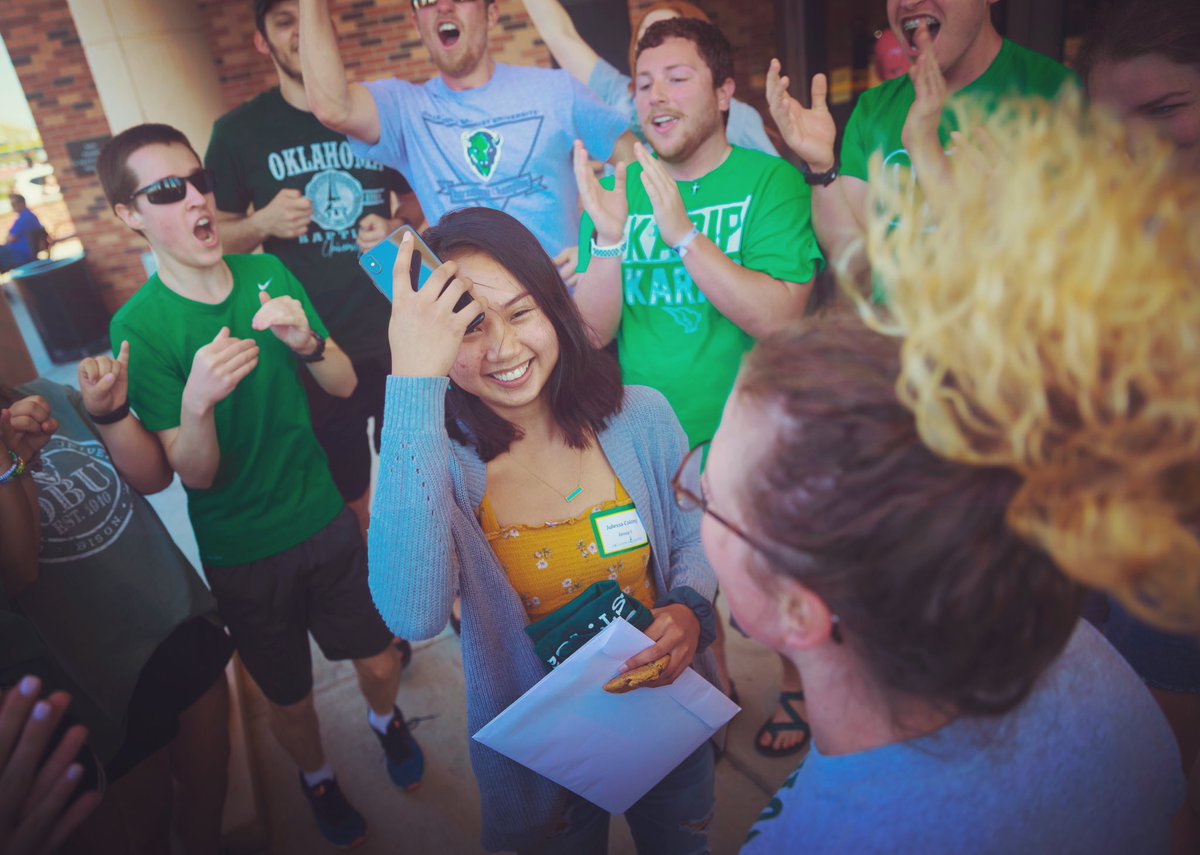 Cheering on our newly enrolled Bison from afar!! 
•
#EnrollmentDays #okbu #karip