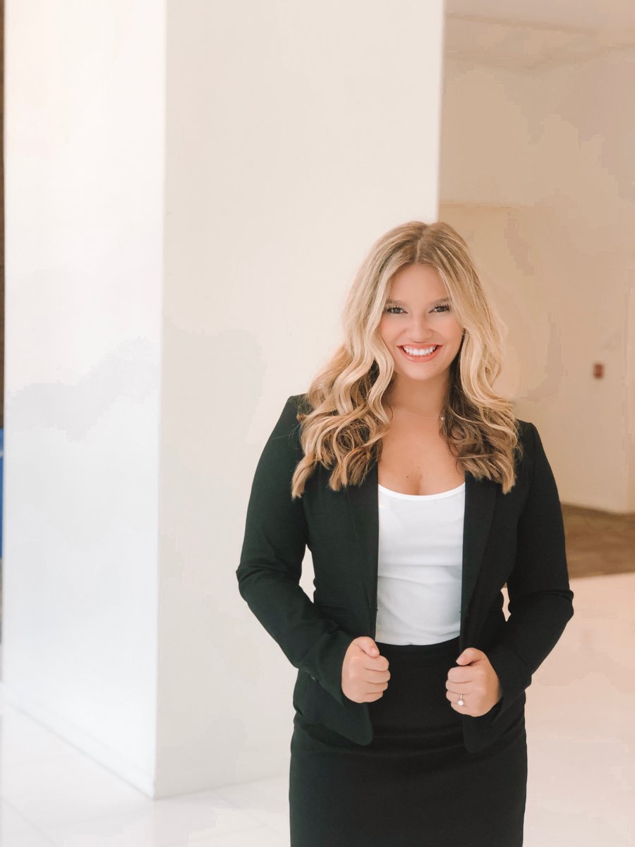 ACUIRegionIII's tweet photo. Want to get to know our Student Member on the Regional Leadership Team, Katie Kronk? Head over to our Facebook page, https://t.co/Og4iT8mU3b, to learn more about her. #regioniiistrong https://t.co/dbqVdygBmX