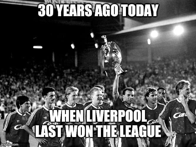 TotallyMUFC's tweet photo. Happy 30 years YSB 

#20Times https://t.co/6ovMx37iyS