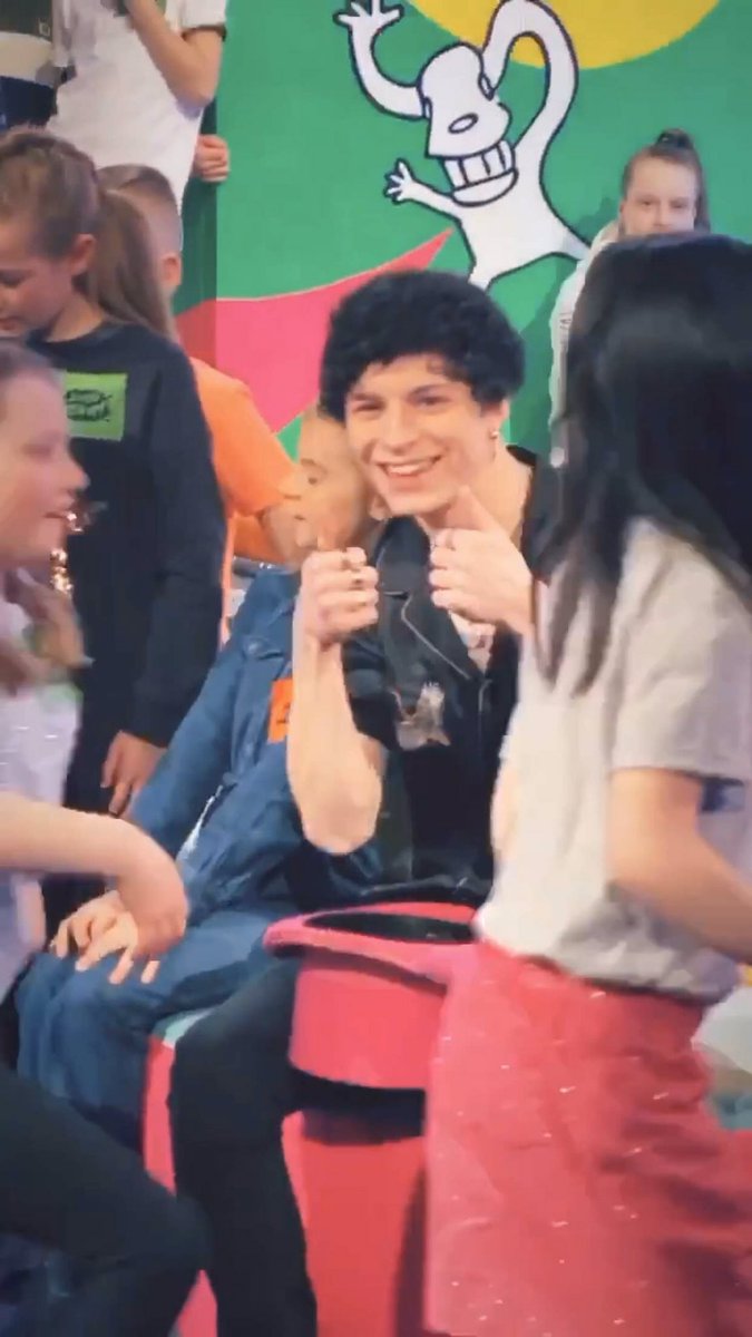 sonjob•likes to prank the boys•childish•only eats bacon•is a softie