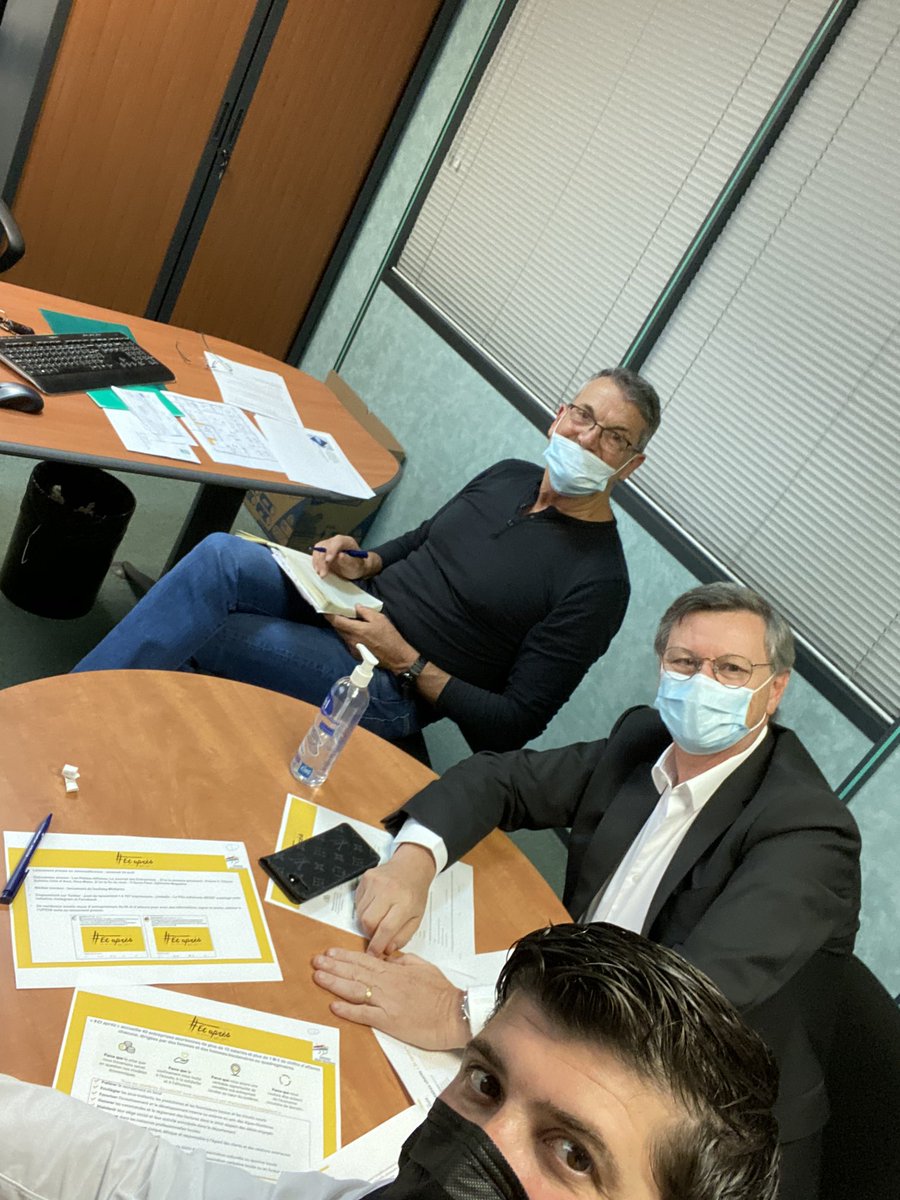 MessinaCedric's tweet photo. Sacré impact de ce collectif #EtAprès. Simple, pragmatique et efficace. Retour positif du président @GeoffroyRDB lors l’assemblée plénière @Medef 🇫🇷 ce matin, dans la droite ligne de ce #comex40 @PaoWisecom @f_lesache 🚀 https://t.co/eP5olkh14N