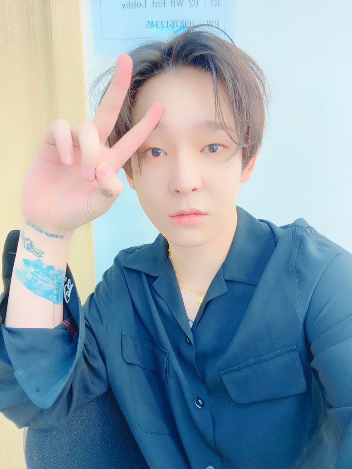 WIN11____YG's tweet photo. はー！！！！！お久しぶりです！！ https://t.co/kvwoPSgGmg