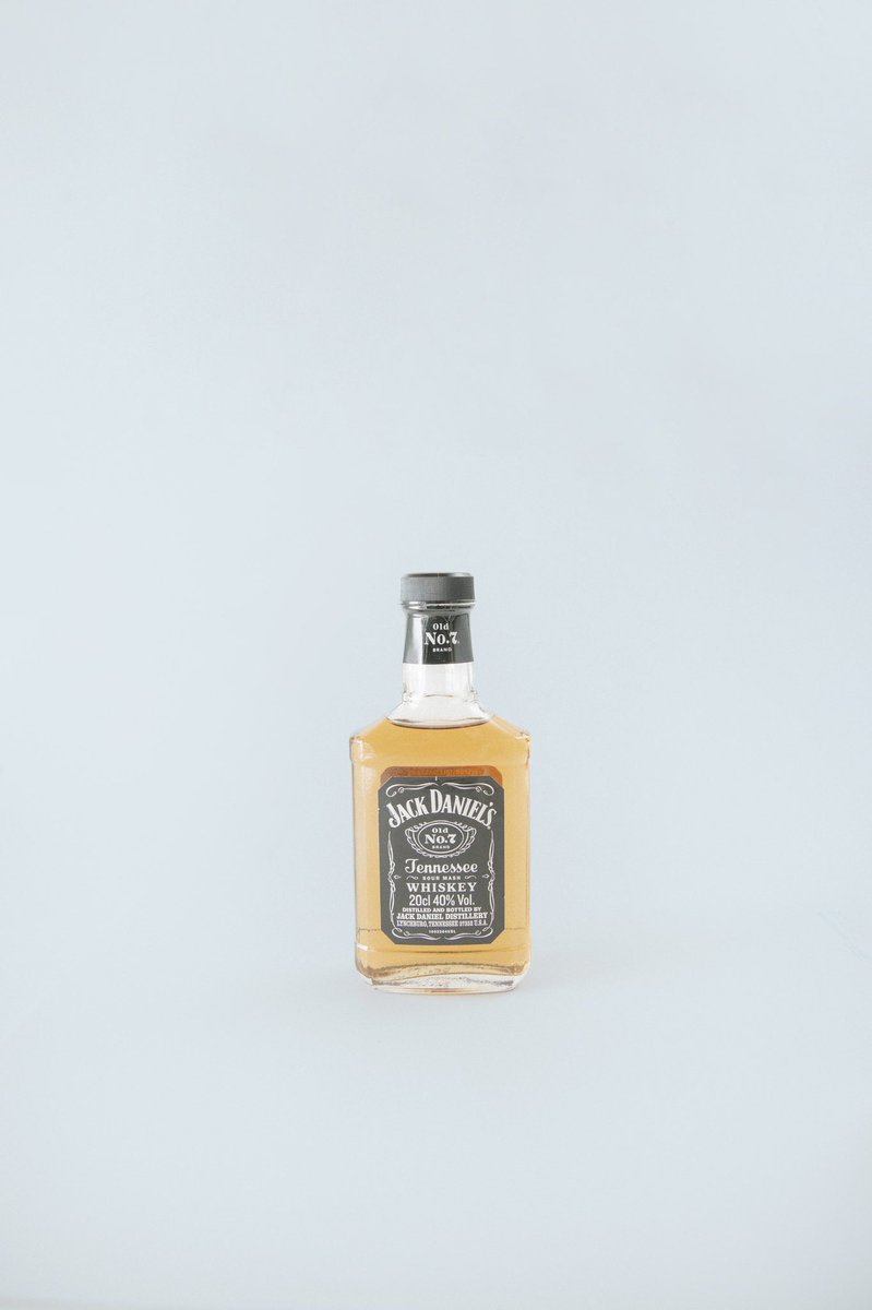 タカハシハンナ On Twitter 今日はお家にあったjack Daniel S ジャックダニエル好きの皆さん 壁紙にしちゃいなよ Jackdanielsjp