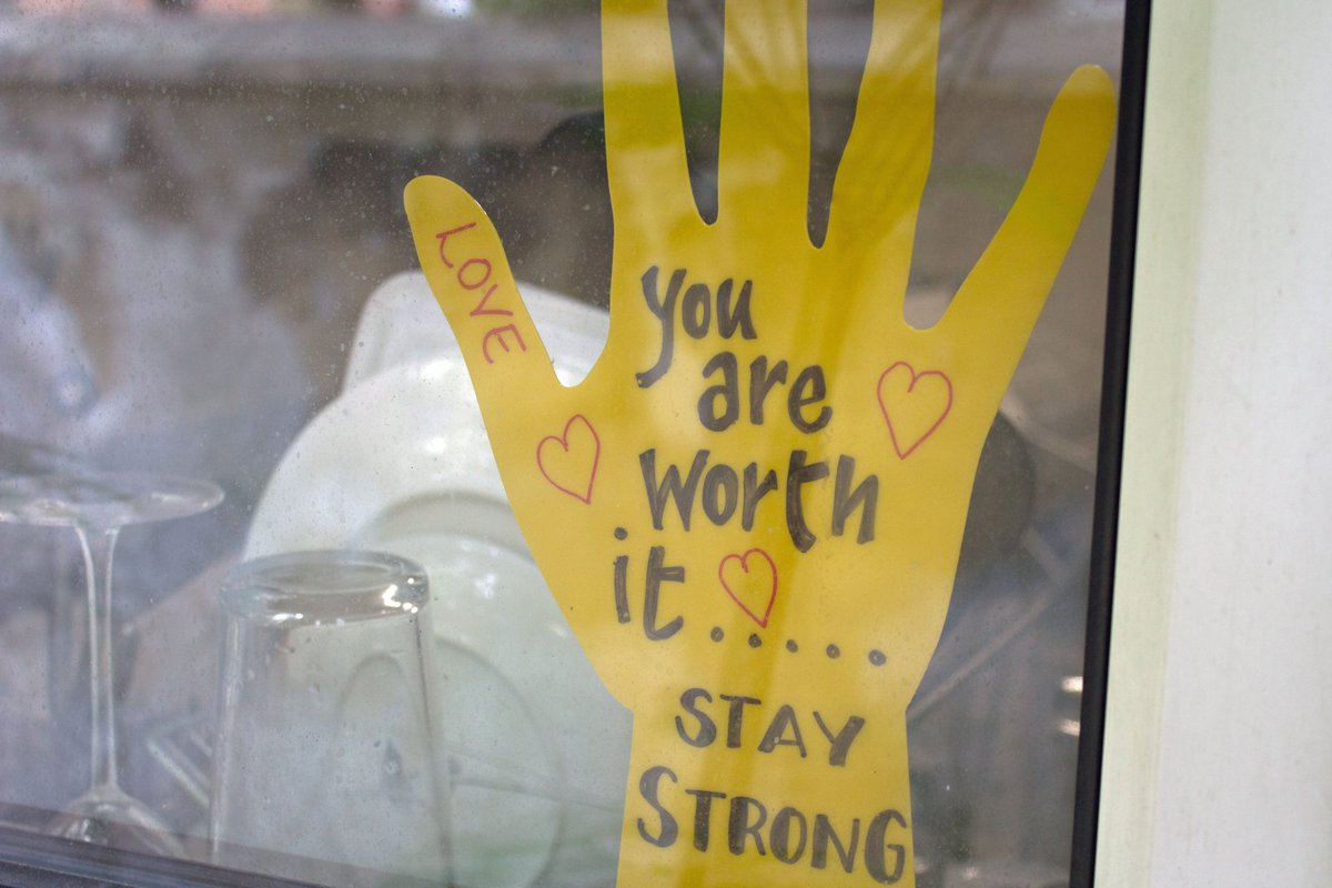 reachoutstes's tweet photo. Put your hands up in support of our key workers, our furlong staff, our workers from home, our artists, our stay at homers, our neighbours, our friends, our family, join #SeaofHandsofSupport by crafting your own hand of support here... https://t.co/SWg9Paewn1