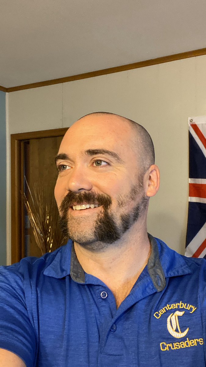 paulkostak's tweet photo. Oh the things we do for our students! #goodbyebeard #whydidIhavethemchoose @CanterburyFL https://t.co/6fj7YWWVLL