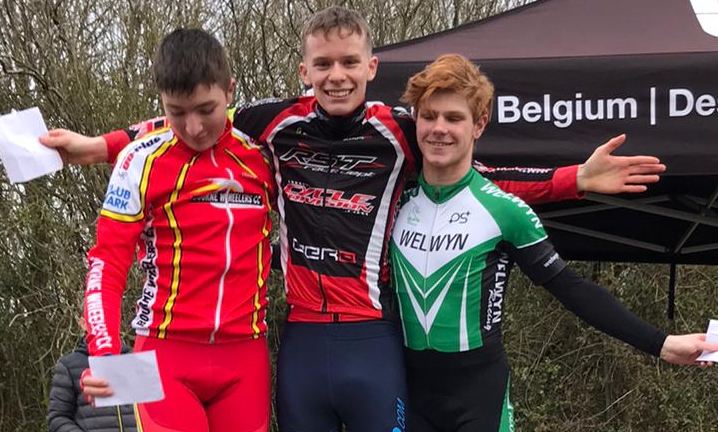 CycleDivision's tweet photo. Q & A with Alex Barker
Quiz time with the riders of Cero Wheels/Cycle Division and today’s team member is Alex Barker from Kidderminster who has ridden in the team's colours since October 2019.
https://t.co/4GIjTz28Ew
#teamchat #lockdowninsights https://t.co/dhLkPMALoC