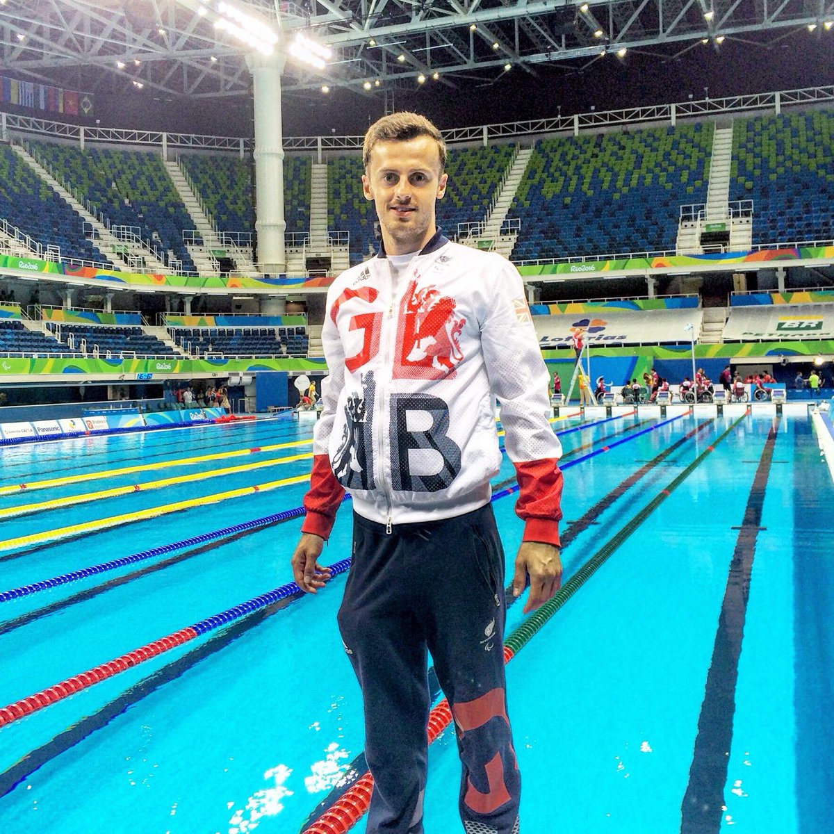 LiveFitGym1's tweet photo. DID YOU KNOW... 💭
.
One of our members Ryan Crouch competed at the Rio 2016 Paralympics at the age of 22! After achieving the amazing feat of reaching the final he went on the place 8th overall! Simply awesome! 👊🏻👌🏻 https://t.co/myUJ8G28uC