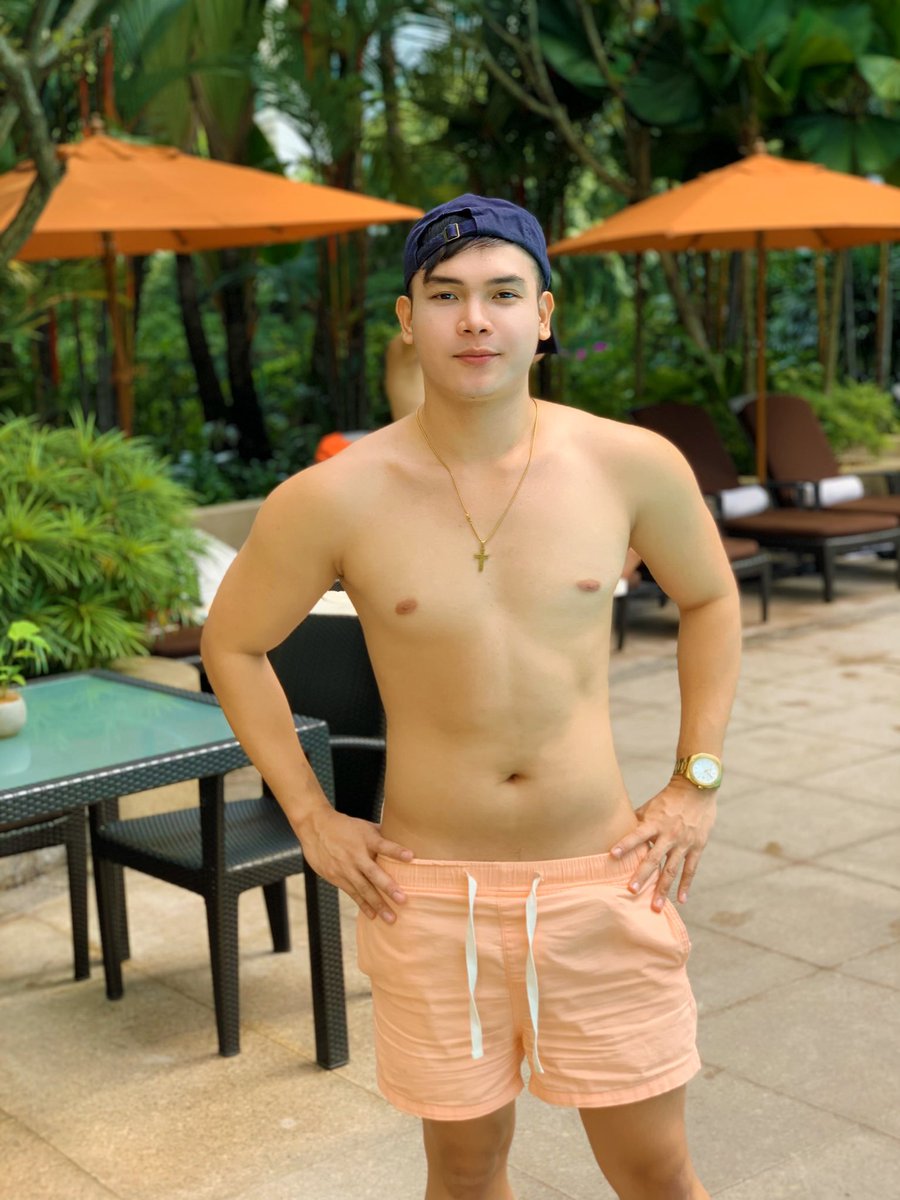 IanMonteroyo's tweet photo. Retweet may message ako sayo. 😊 https://t.co/Xl1PtK0w7D