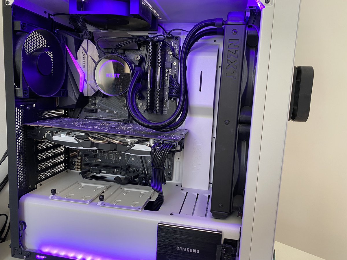 urge101's tweet photo. @bitwitkyle MSI GeForce GTX 1080 Armor OC
Intel I7-7700k
Asus ROG strix Z270F
NZXT S340 elite
NZXT Kraken X62
Samsung 830 series 128 GB 
Some 7200 rpm 1tb hard drive
Corsair TX850M. 850W PSU https://t.co/kZ7yPLzyUb