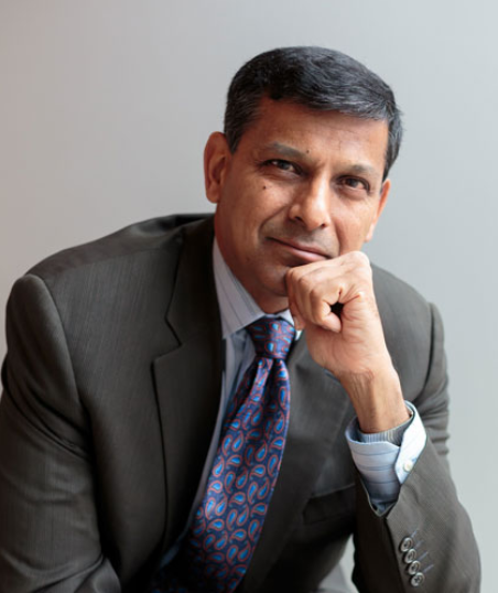aconneen's tweet image. Guest speaker today for #APCompGov2020: @ChicagoBooth&apos;s Raghuram Rajan will help you connect the concepts of economic globalization, neoliberalism, civil society, and the decentralization of power for stronger argument essay writing.