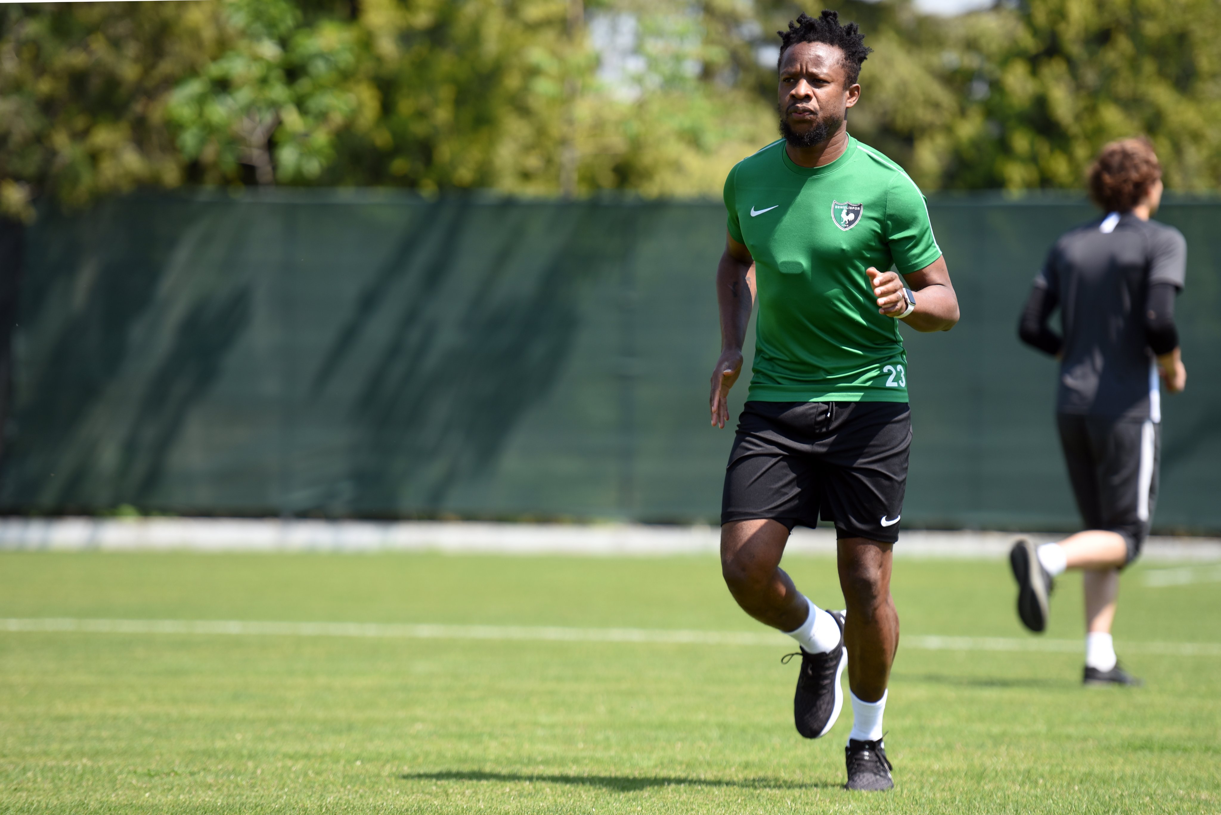 Denizlispor saha çalışmalarına başladı