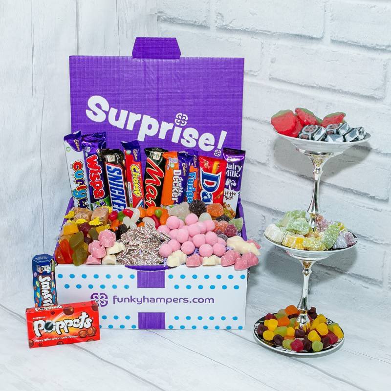 💜💜💜Competition Time💜💜💜
Win this retro sweet and chocolate hamper. All you need to do to #win is
✅Follow Us
✅Like This Tweet
✅Retweet This Tweet
Simple! Winner drawn in the coming days.

Hamper available here: funkyhampers.com/browse/product…
