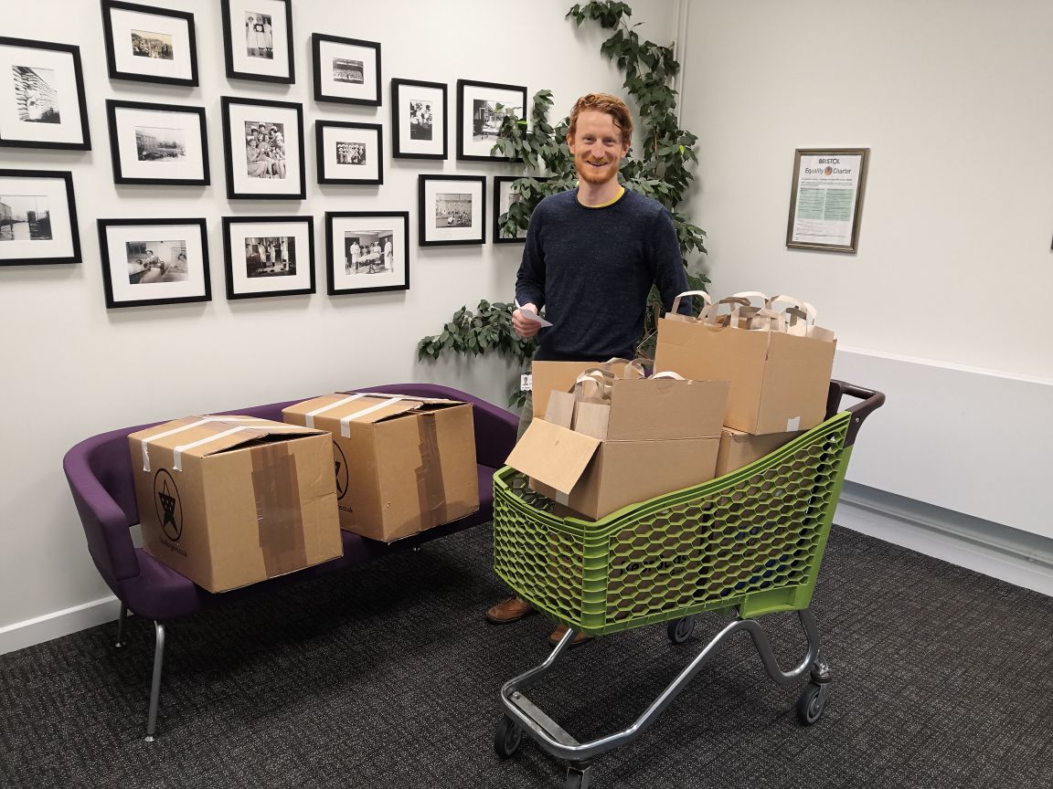 rundraise's tweet photo. We delivered some food packages today to @SouthmeadHospit in Bristol to distribute out to staff on the Covid ward.  More food ordered last night to another hospital this weekend!  Funded by 100% of the profits from our Jurassic Park Run https://t.co/gFt4Jex6Ww #healthcareheroes https://t.co/2tBUUAtPMC