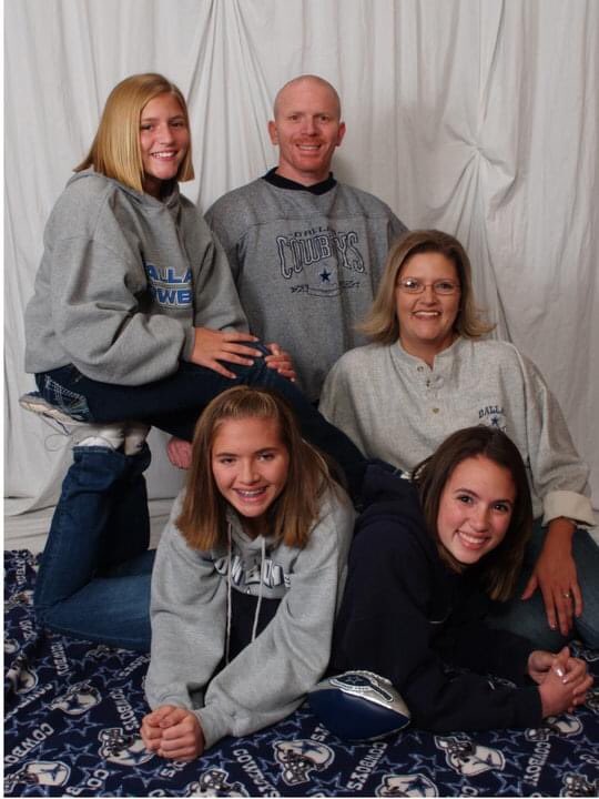 COACHCHAMBERS's tweet image. I’m so proud of our girls!! Even though they are older and married, they are still my little girls. It thrills me to hear about their daily lives and their success. #girldad @AlexMiriani @HayleyDLafferty @lil_larn @ShellyC03671124