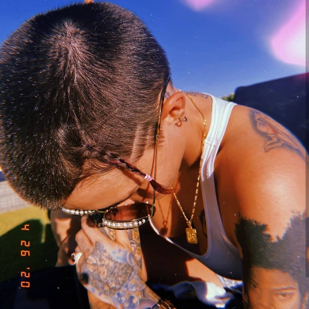 aninhasworld's tweet photo. She ends with me! Ruby and her newest hairstyle😍
#rubyroseactress #rubyrose #rubyroselangenheim #girlcrush #bae #perfect #perfection #goddess #actress  #loveher #cute #cutie  #inspiration #katekane #stellacarlin #batwoman #orangeisthenewblack #oitnb  #lgbtgirls #tomboystyle https://t.co/g3zd8PkvBT