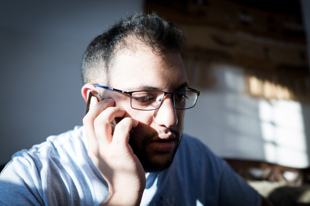 If you're feeling anxious or low at the moment, you're not alone and talking may really help 💬

Free NHS support is available by phone or video call for anyone struggling or needing support 📞 

Find out more: orlo.uk/VeBen <a href="/NHS_ELFT/">East London NHS Foundation Trust (ELFT)</a> @MindITHN #TowerHamletsTogether 💞