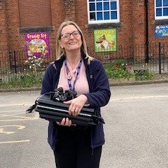 J. R. Rix &amp; Sons responds to appeal from Emma Hardy (MP for Kingston upon Hull West and Hessle) to help kids being schooled at home who don't have the right kit. Rix have provided a few laptops to the Newington Academy primary school on Dairycoates Ave ... bit.ly/2KIhuyA