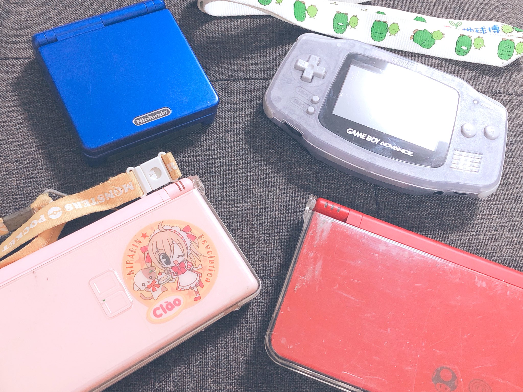 進藤あまね モニラジ ありがとうございました 2回ともとっても楽しかったです シとツの違いはもう 分からないですww 村長は色々堀出せたのですが Dsや3dsは見つからないみたいです キッコロモリゾー ゲームボーイアドバンス ゲームボーイsp