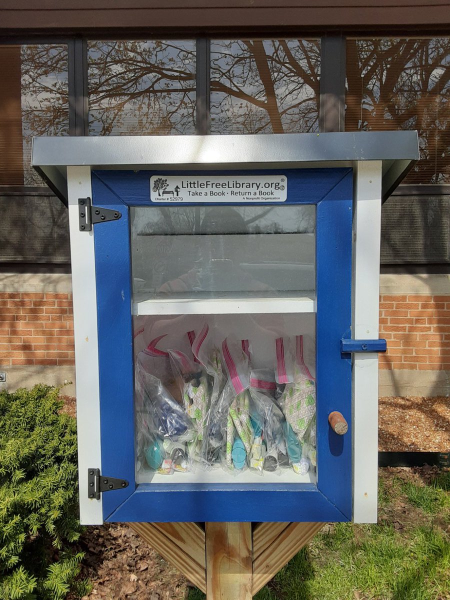 D69 Community Schools (@d69commschools) on Twitter photo The free little libraries located outside each of our schools are re-stocked with snack packs and family care packages! If needed, feel free to swing by and pick one up! HUGE thanks to the <a href="/D69FAB/">D69 Fine Arts Boosters</a> and <a href="/edufoundnt/">Niles Township Education Foundation</a> for providing the resources for these kits! <a href="/SkokieSD69/">School District 69</a> The free little libraries located outside each of our schools are re-stocked with snack packs and family care packages! If needed, feel free to swing by and pick one up! HUGE thanks to the <a href="/D69FAB/">D69 Fine Arts Boosters</a> and <a href="/edufoundnt/">Niles Township Education Foundation</a> for providing the resources for these kits! <a href="/SkokieSD69/">School District 69</a>