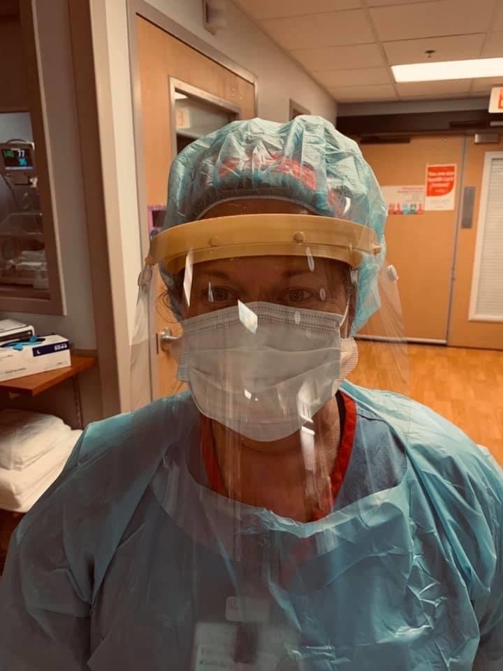 Central_Colony's tweet photo. Got a photo from a nurse at a hospital that is using our PPE mask frames we 3D printed for them. We have numerous things at 5 different facilities. So glad we could help! @LouisvilleCHS @LOUCHSPrincipal #teamkentucky  #teamky @UofLSpeedEng @UofLEngaged https://t.co/yngvlnmCSU