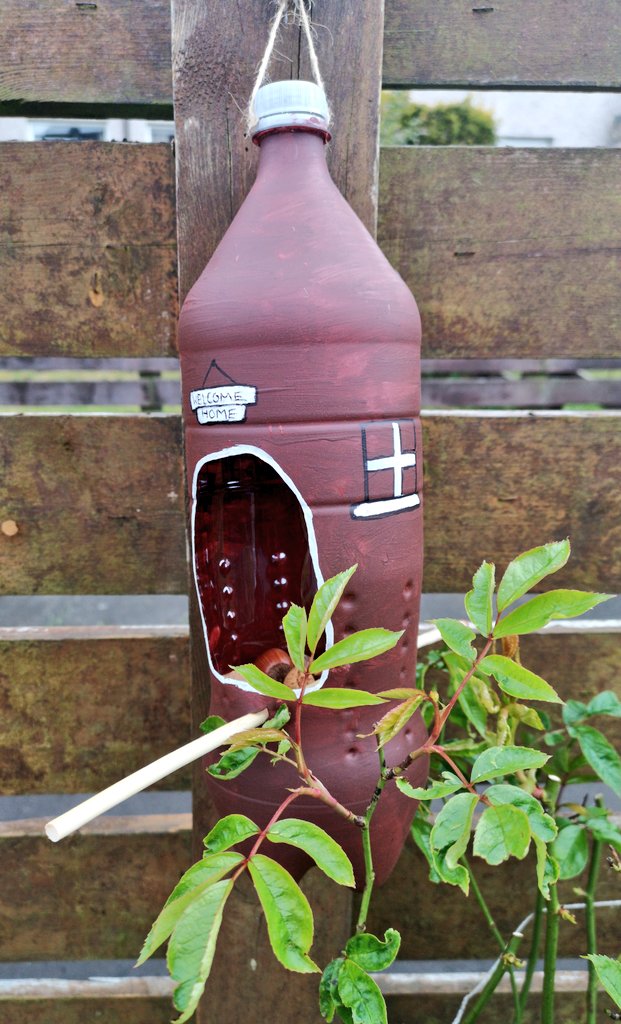 annburkey's tweet photo. Cameron finished his bird/squirrel feeder for our garden๐ฆ๐ฟ๏ธfor part of his @WhiteleesPS POLO learning week. @WhiteleesPF @EdScotOL @ScotOutdoors @scotlandnature #POLOlearning #outdoor #poweroff #learnoutdoors https://t.co/W0KkLqvBXy