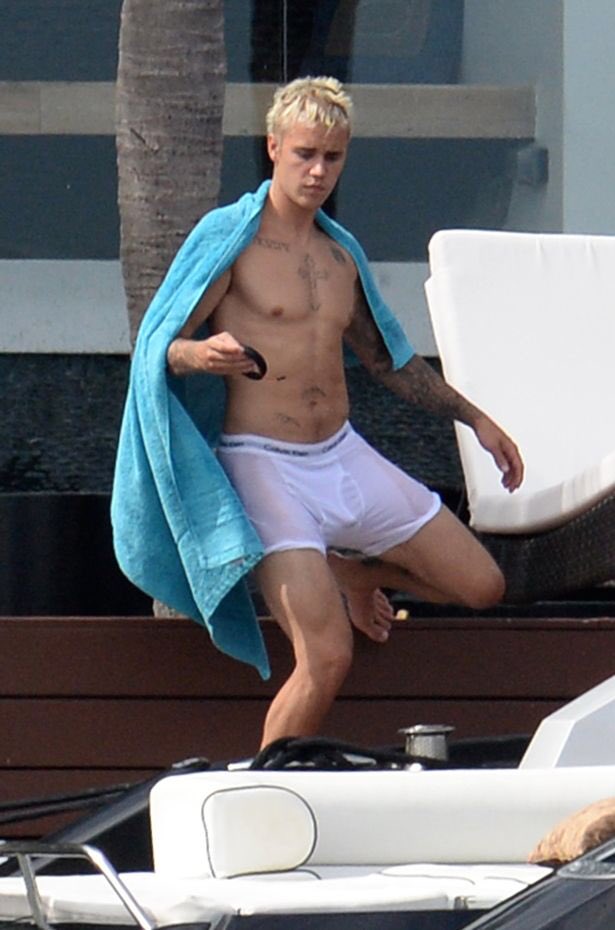 ٰ on X: Justin Bieber wearing ONLY an underwear thread:   / X