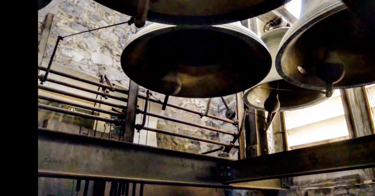 LeasideUnited's tweet photo. Thank you to @aawigan Ann Brown for sharing the beautiful “Bells of Banff” with us. Give this a listen you’ll be glad you did #BellsOfBanff #Banff #AmazingGrace #Canada #Leaside #COVID19 https://t.co/pFOIXucxKQ https://t.co/ef0WjiK5u0