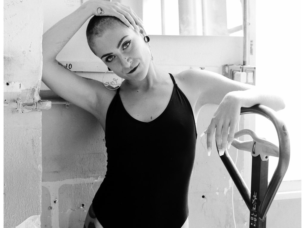 I'm online right now on @Skyprivate: profiles.skyprivate.com/model/160890-c… Please RT. thanks! #camgirl