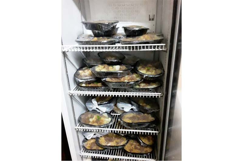 La <a href="/LaCHOCLEADA/">LA CHOCLEADA</a> Bolívar donó dinero en efectivo para la Heladera Comunitaria  bolivarhoy.com.ar/leernoticias.p…