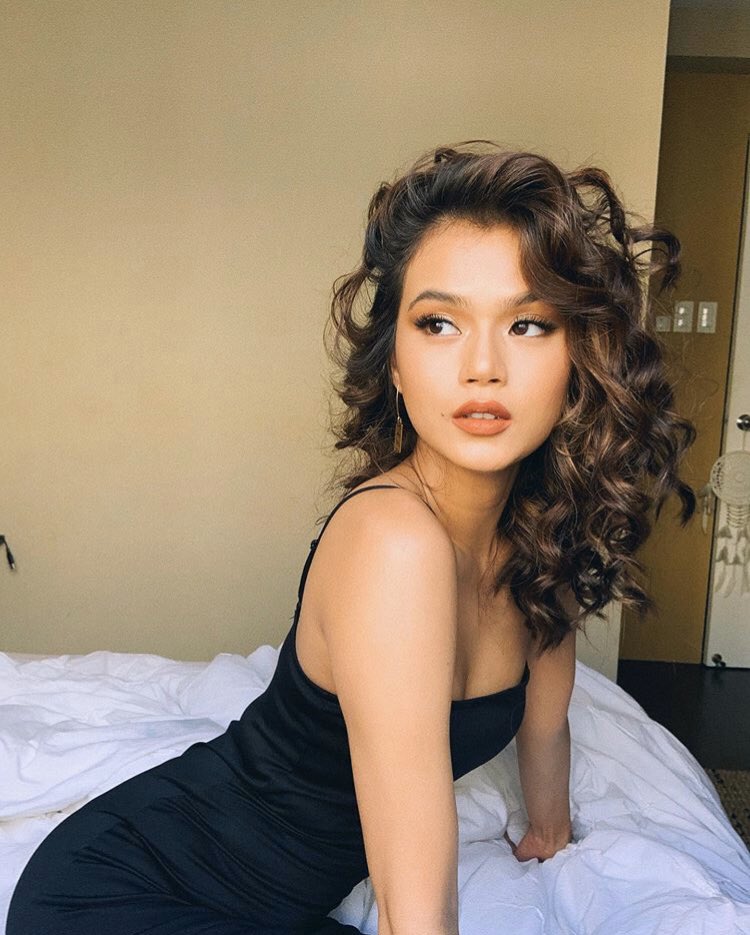 We’re capping the night off with <a href="/MissMarisRacal/">Maris Racal</a>. 🛸👽