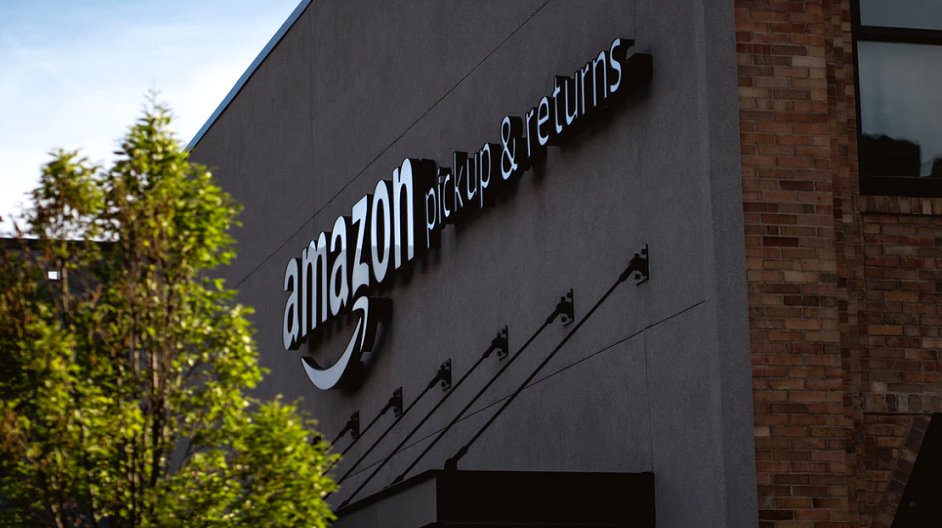 888lots's tweet photo. Discover how you can choose what products to buy wholesale and then sell them on Amazon in 2020! https://t.co/AgOUWfswzU #amazonfba #britdeals #amazonseller #wholesale #wholesaler https://t.co/3uoWTJ430Z