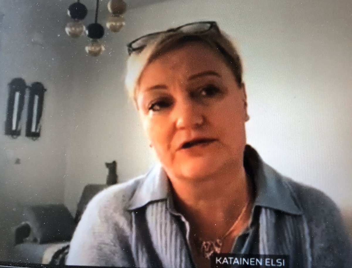 smetrabxl's tweet photo. Our 🇫🇮 MEPs as forerunners to complete crucial #mobilitypackage - Rapporteur @HennaVirkkunen on #drivingtimes supported by @ElsiKatainen - Superstart for EP #secondreading today! #FinnishWay #buildingbridges #remoteparticipation @EP_Transport @Europarl_FI https://t.co/bQNHWWYikd