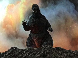 擅樺 映画史に残るカッコ良い登場シーン ゴジラvsビオランテ のゴジラ登場シーン 爆発する三原山の火口から 伊福部昭氏の ゴジラのテーマ をバックに雄叫びと共に姿を表すゴジラ この登場シーン以外にカッコいい怪獣の登場シーンを自分は知らない 擅樺 映画史に残るカッコ良い登場シーン ゴジラvsビオランテ のゴジラ登場シーン 爆発する三原山の火口から 伊福部昭氏の ゴジラのテーマ をバックに雄叫びと共に姿を表すゴジラ この登場シーン以外にカッコいい怪獣の登場シーンを自分は知らない