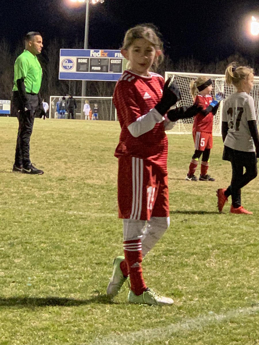 thefishnation's tweet photo. Happy 8th birthday to my little princess Keegan! She inspires me to be a better person and father every day. The time I’ve gotten to spend with her in the last month and a half has been a blessing in disguise.
#BamWhat
#KeeganSports https://t.co/Y6fB724aYw