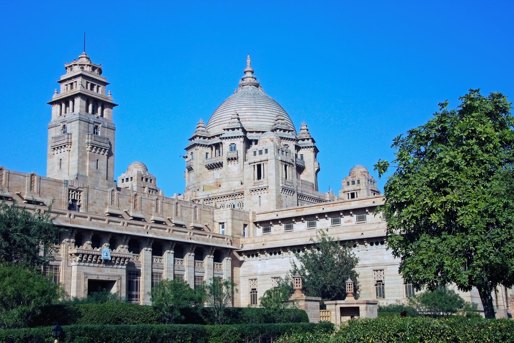 📍 Umaid bhawan palace , Rajasthan, 🇮🇳 DM us for any travel query for INDIA 🙏🇮🇳 #travel #travelphotography #photography #nature #travelgram #love #photooftheday #instagood #wanderlust #instatravel #adventure #travelblogger #trip #vacation #picoftheday #travelling #explore